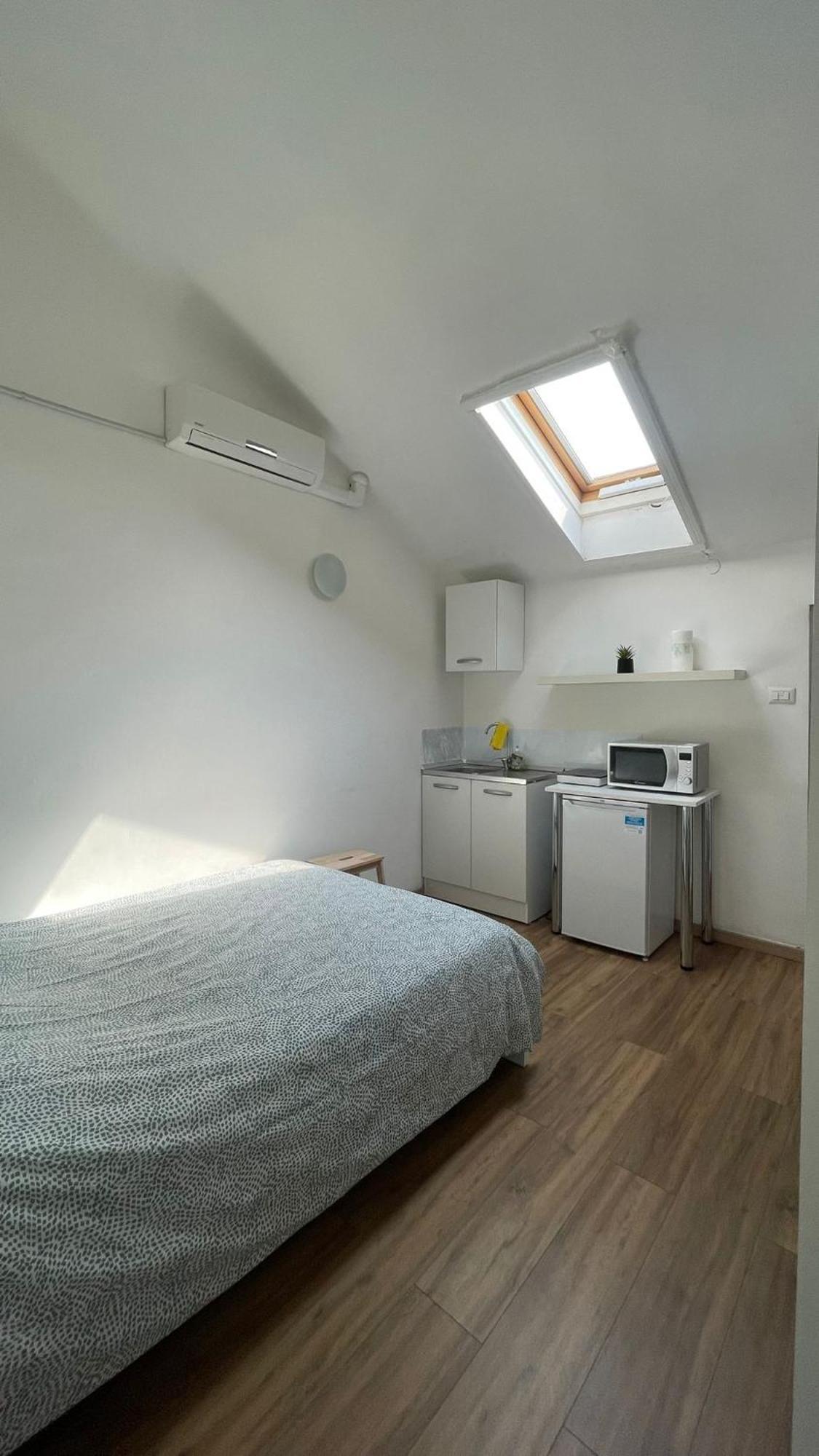 Apartment Mini Center Piola Mailand